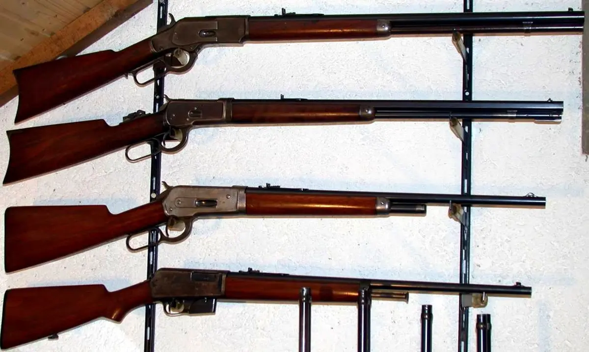 Winchester lever-action rifles: Models 1873, 1886, 1892 and 1905